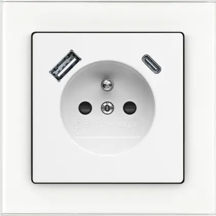 Busch-axcent_Z&aacute;suvka s USB nab&iacute;jen&iacute;m