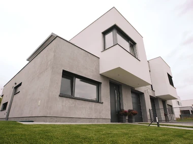 Vněj&scaron;&iacute; pohled na dům